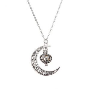 Moon Pearl Necklace