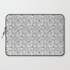 Petales Black&White Computer Cover by Marguerite Sauvage - Laptop Sleeve - 15"