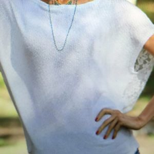 Pierced Casual Plain Crew Neck Short Sleeved Top