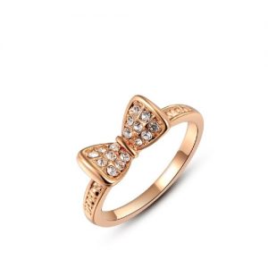 Roxi Fashion Vintage Cute Bowknot Gold Plated Zircon Crystal Rhinestone Ring Hot Jewelry for Women Gift Girls