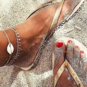 Seashell Embellished Silver Metal Anklet Set - One Size