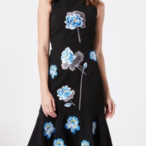 Sleeveless Elegant Floral-embroidered Midi Dress