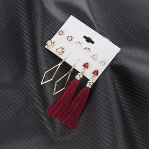 Tassel Embellished Moon Shape Gold Metal Earring Set - One Size