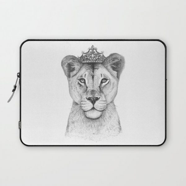 The Queen Computer Cover by Valeriya Korenkova Kodamorkovkart - Laptop Sleeve - 13"