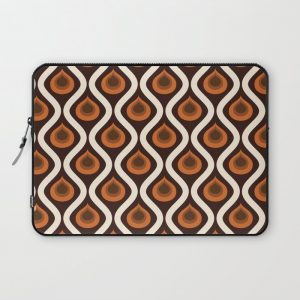 True 70s Computer Cover by ANUTU DESIGN STUDIO - Laptop Sleeve - 13"