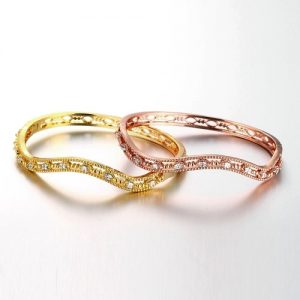 Waved Hollow Brass Bangle Bracelet Embedded with AAA Zircon with An Opening Golden & Rose Golden Fashional Accessories for Women