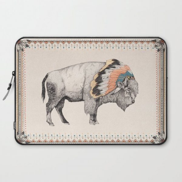 White Bison Computer Cover by Sandra Dieckmann - Laptop Sleeve - 15"