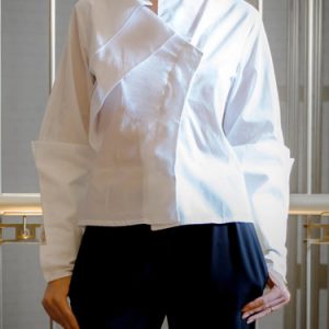 White Solid Cotton Asymmetric Long Sleeve Blouse