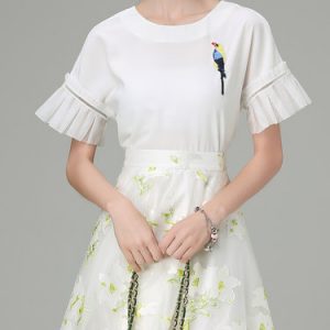 White Sweet Crew Neck Chiffon Embroidered Short Sleeved Top