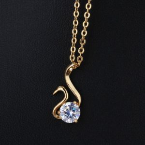 Woman Girl Fashion Gold Plated Rhinestone Crystal Noble Swan Pendant Necklace Clavicle Chain Jewelry for Party Wedding Gift