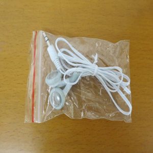 fashion in-ear earphone headphone earbuds 3.5mm for cell phone smart phone samsung mp3 mp4 mini hd headset