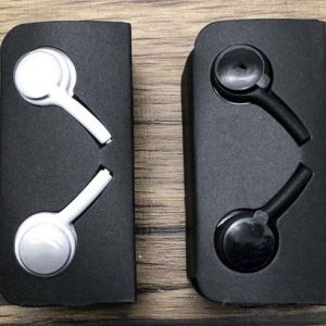 new wire headset for headset for samsung s10 s10e s10p for iphone headset headphone earphone black and white eo-ig955