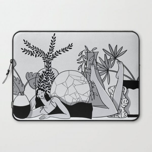 tanning in progress Computer Cover by ylnt_hyc - Laptop Sleeve - 15"