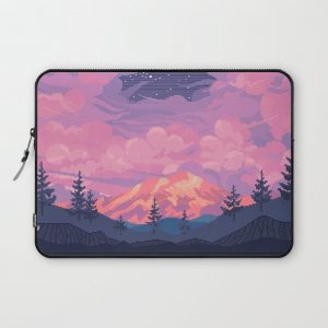 Mount Rainier Computer Cover by 8PXL - Laptop Sleeve - 13"