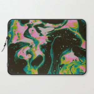 SCIENCE FICTION Computer Cover by Malavida - Laptop Sleeve - 15"