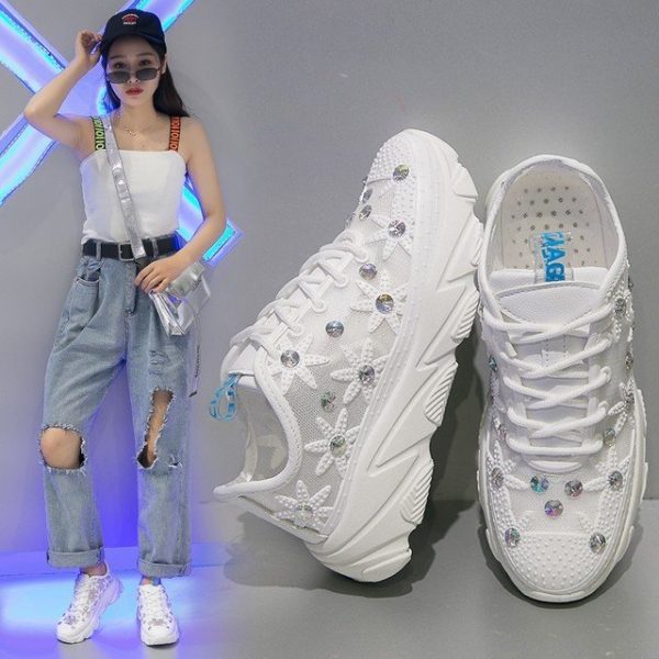 Season New Mesh Breathable Flower Rhinestones Thick Bottom Princess Wind Sports Shoes Women's Shoes Casual Shoes Tide