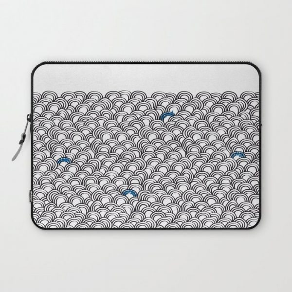 The Sea Computer Cover by Pau Ricart - Laptop Sleeve - 13"