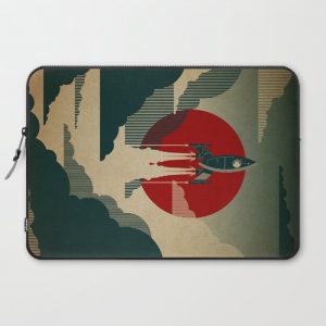 The Voyage Computer Cover by Danny Haas - Laptop Sleeve - 15"