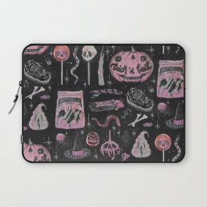 Trick 'r Treat Computer Cover by lOll3 - Laptop Sleeve - 13"