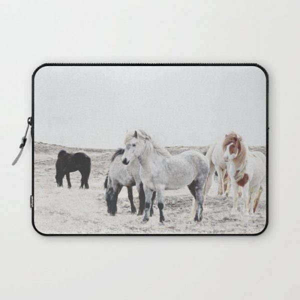 WILD AND FREE 1 - HORSES OF ICELAND Computer Cover by Monika Strigel - Laptop Sleeve - 13"