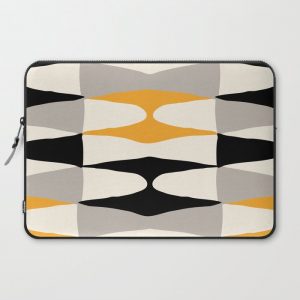 Zaha Bee Computer Cover by Caligrafica - Laptop Sleeve - 15"