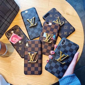 luxury designer phone case for iphone x/xs xr xsmax 6/6s 6plus/6s plus 7/8 7plus/8plus fashion brand phone case with creative kickstand